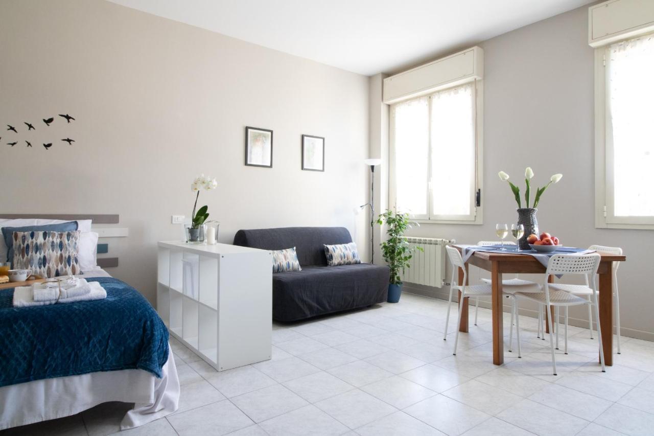 Happy Home Saronno Exterior foto
